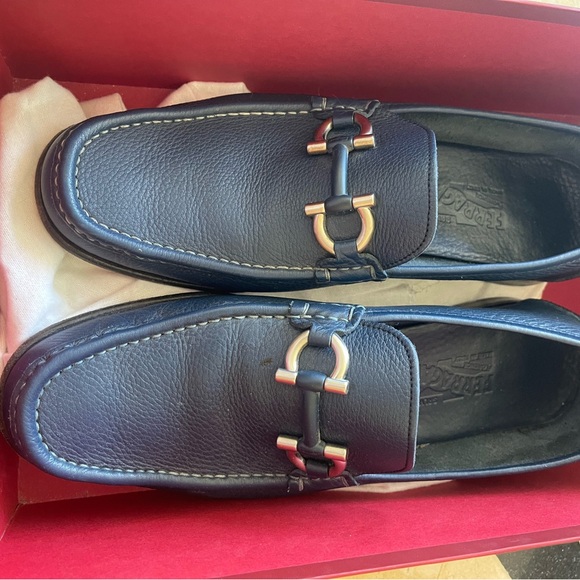Vintage Salvatore Ferragamo navy Leather Loafers - Picture 5 of 14